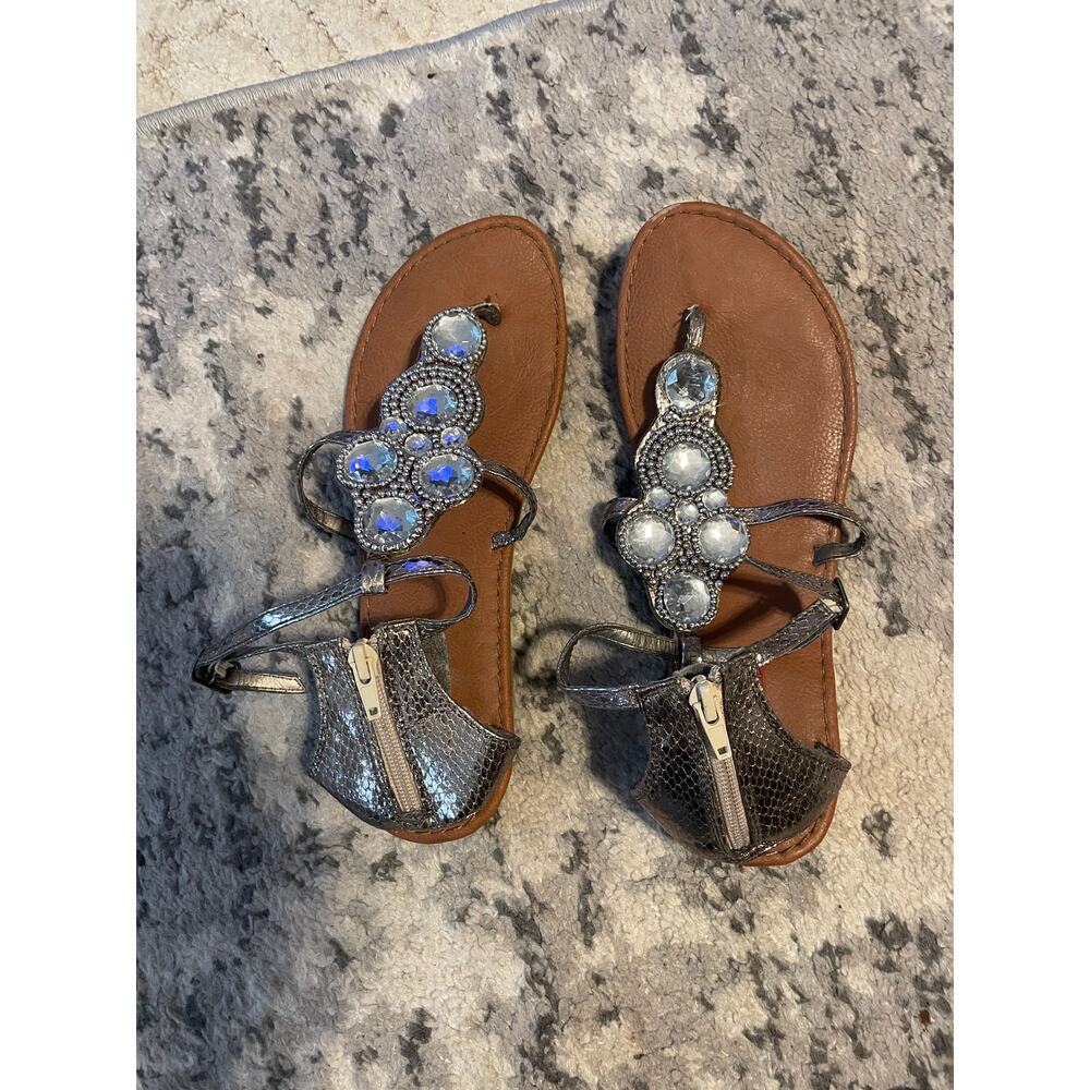 Unionbay Silver Embellished Gladiator Sandals Size 9 - Picture 2 of 4